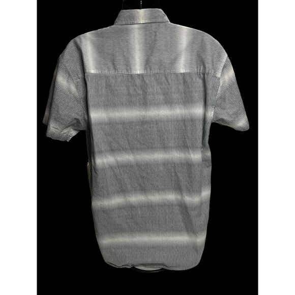 Zoo York Men’s XXL Short Sleeve Button-Up Shirt White Black Striped Casual Top - Picture 2 of 10